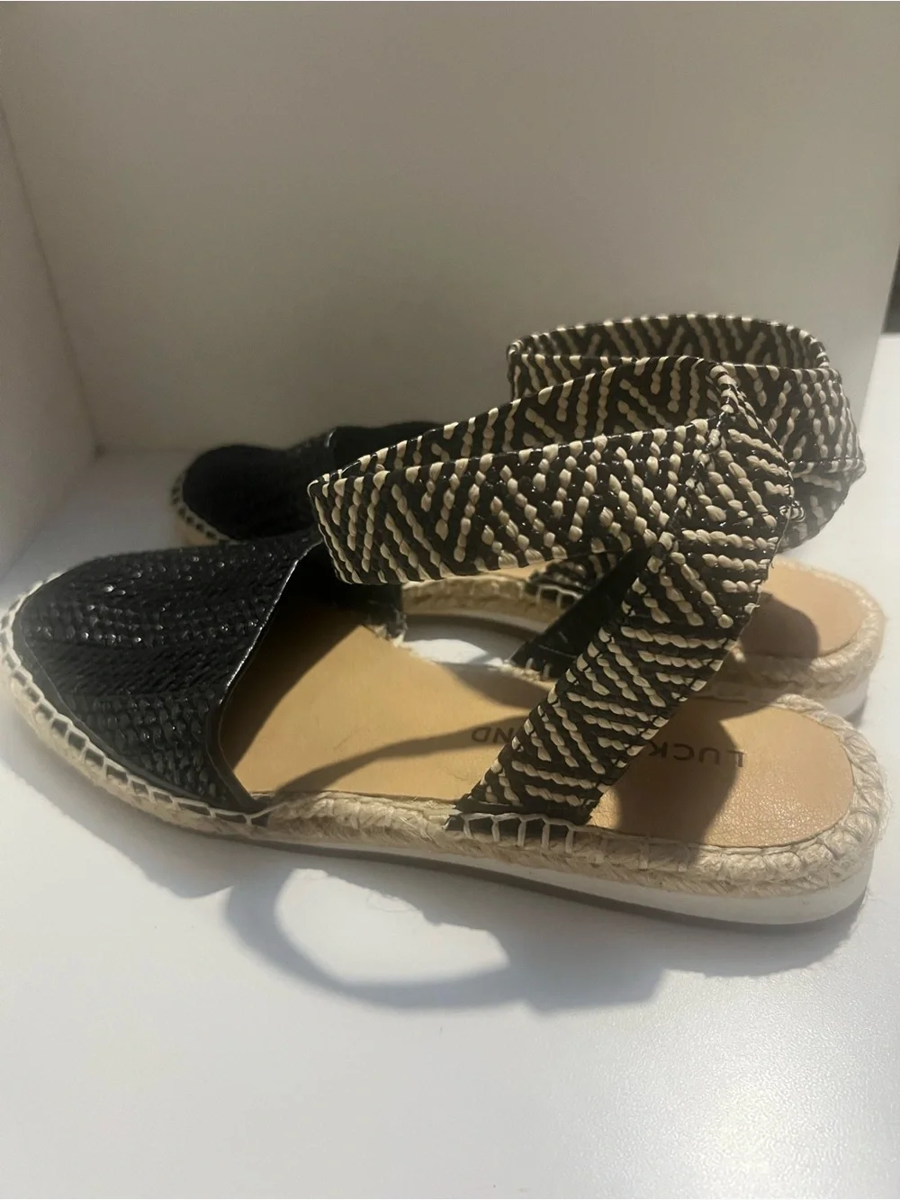 Lucky Brand Renka Black Leather Espadrille Ankle Strap Sandals Boho Chevron